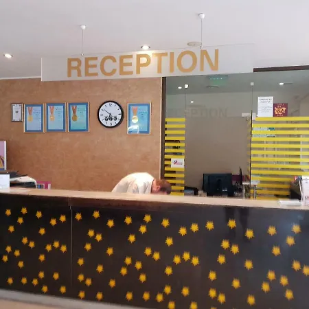 Royal Sun Aparthotel 2*